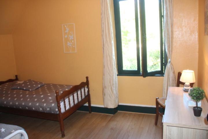 Suite Dans Les Dependances Du Chateau Agonges Exterior photo