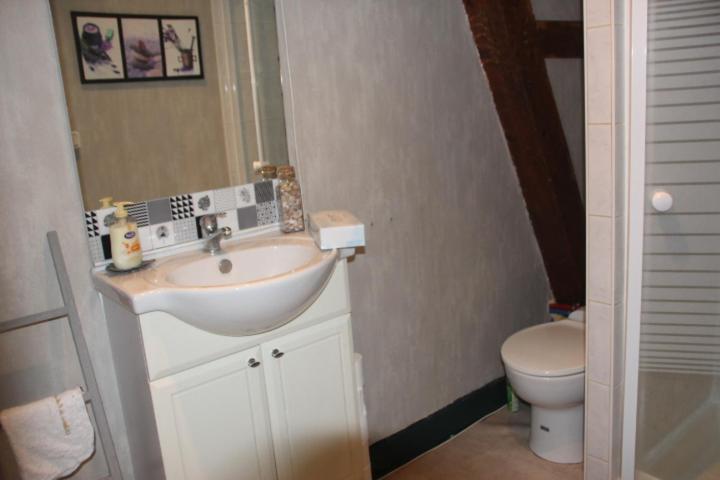 Suite Dans Les Dependances Du Chateau Agonges Exterior photo